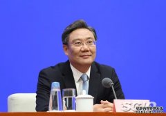 黑龙江省长王文涛，任商务部党组书记